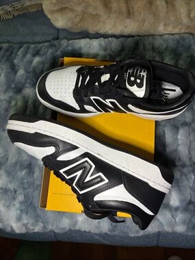 NWOT New Balance 480 Black and White Women's Sneakers